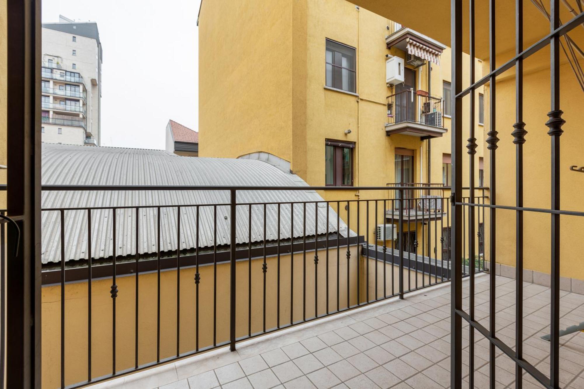 Apartamento Corsica Huge Terrace Flats Milán Exterior foto